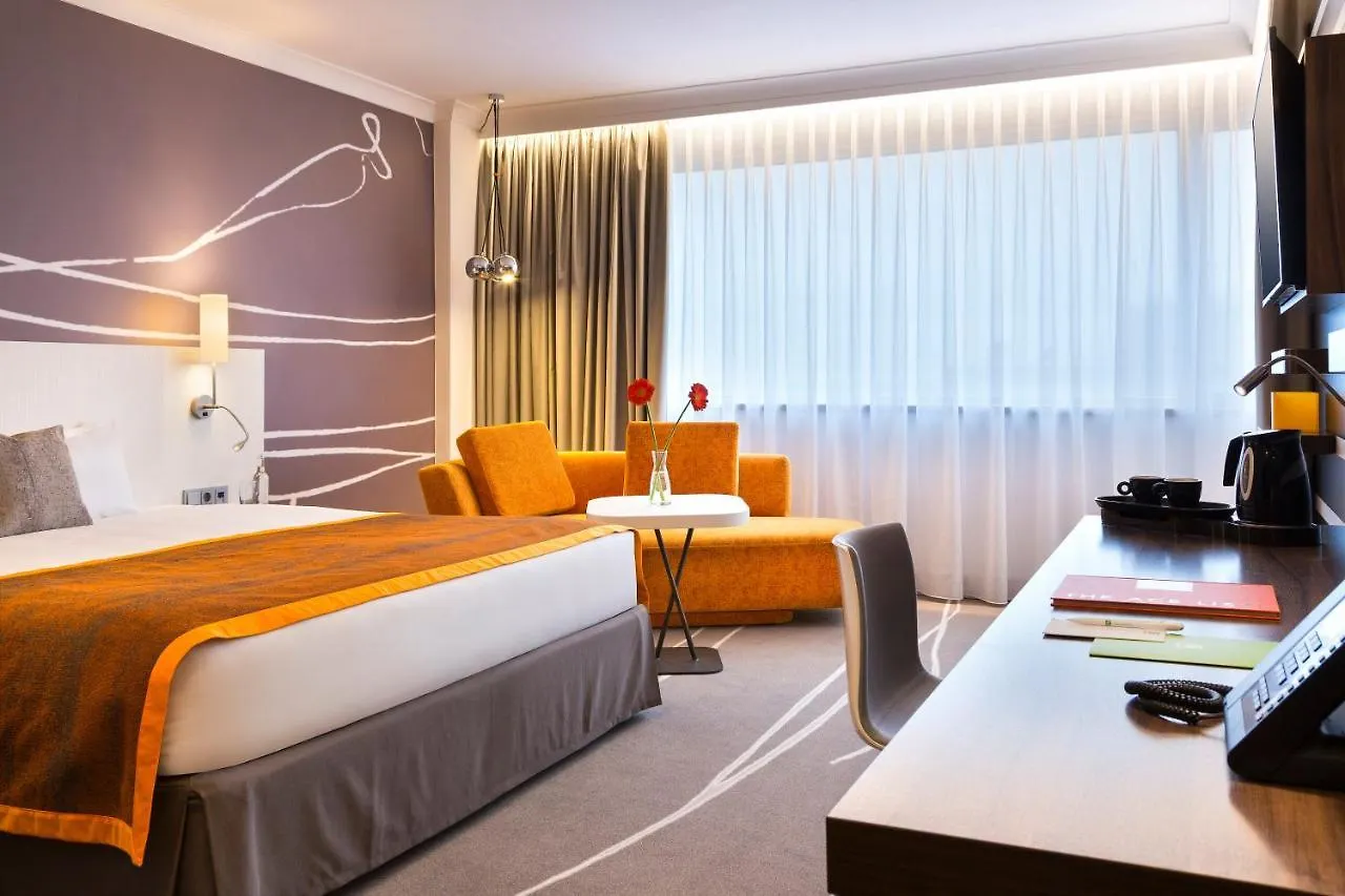 Holiday Inn Amsterdam Hotel
