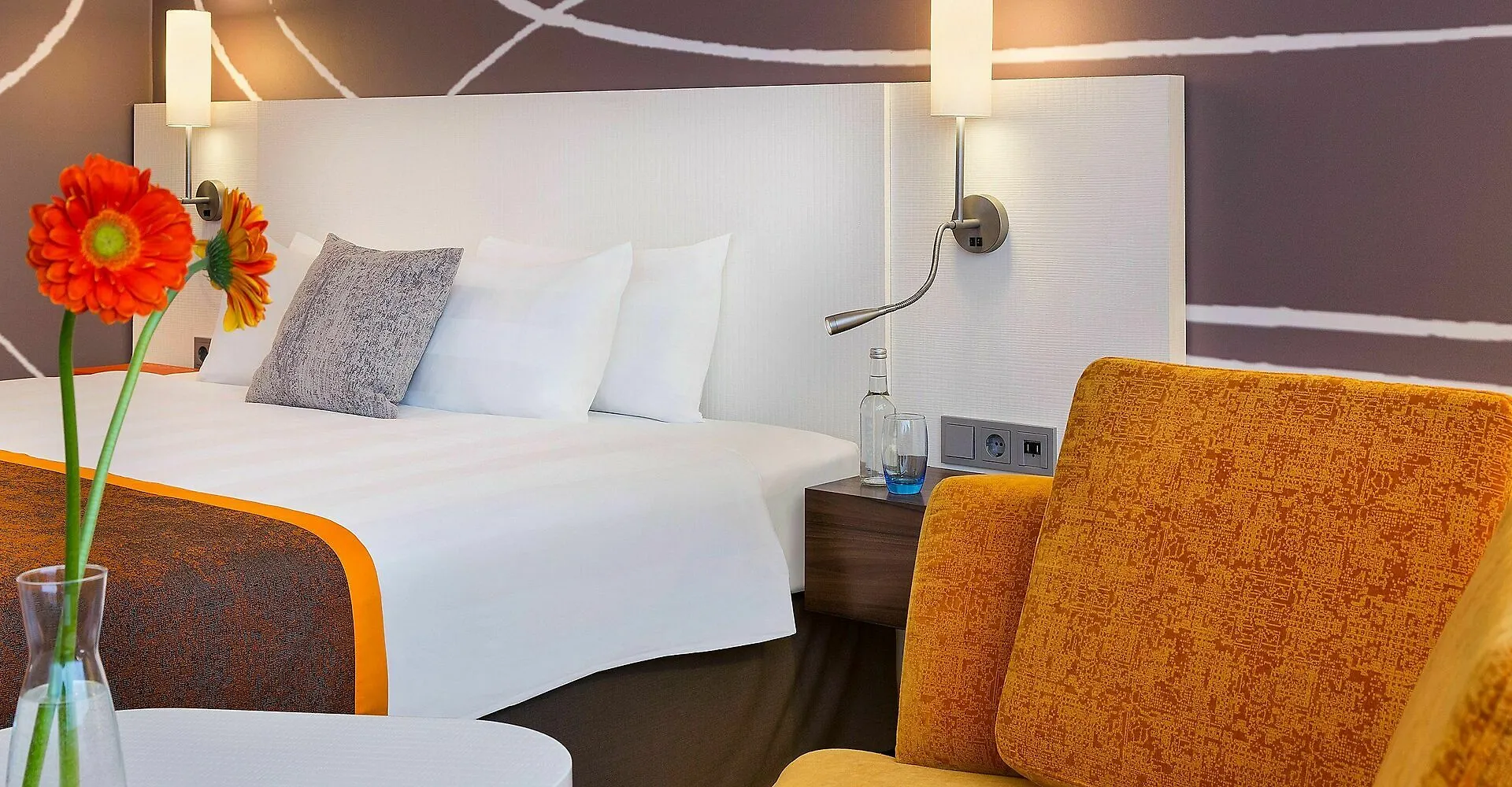 Holiday Inn Amsterdam 4*,  Niederlande
