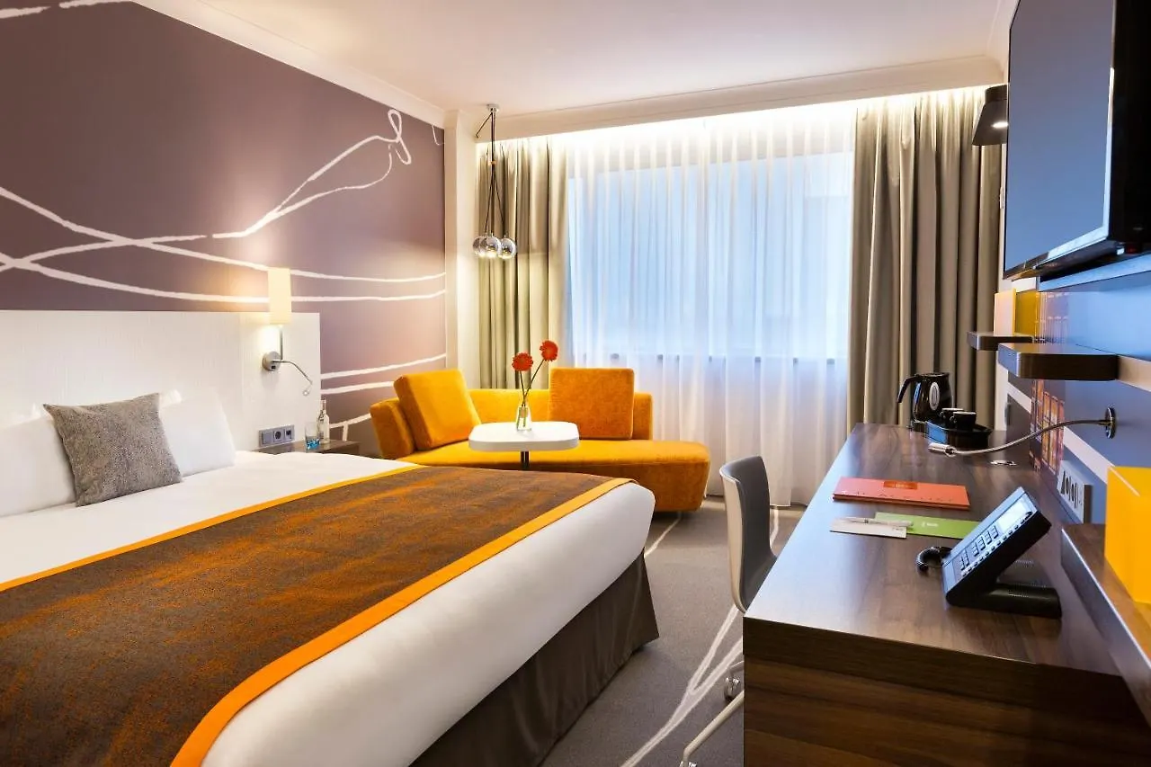 Holiday Inn Amsterdam Hotel