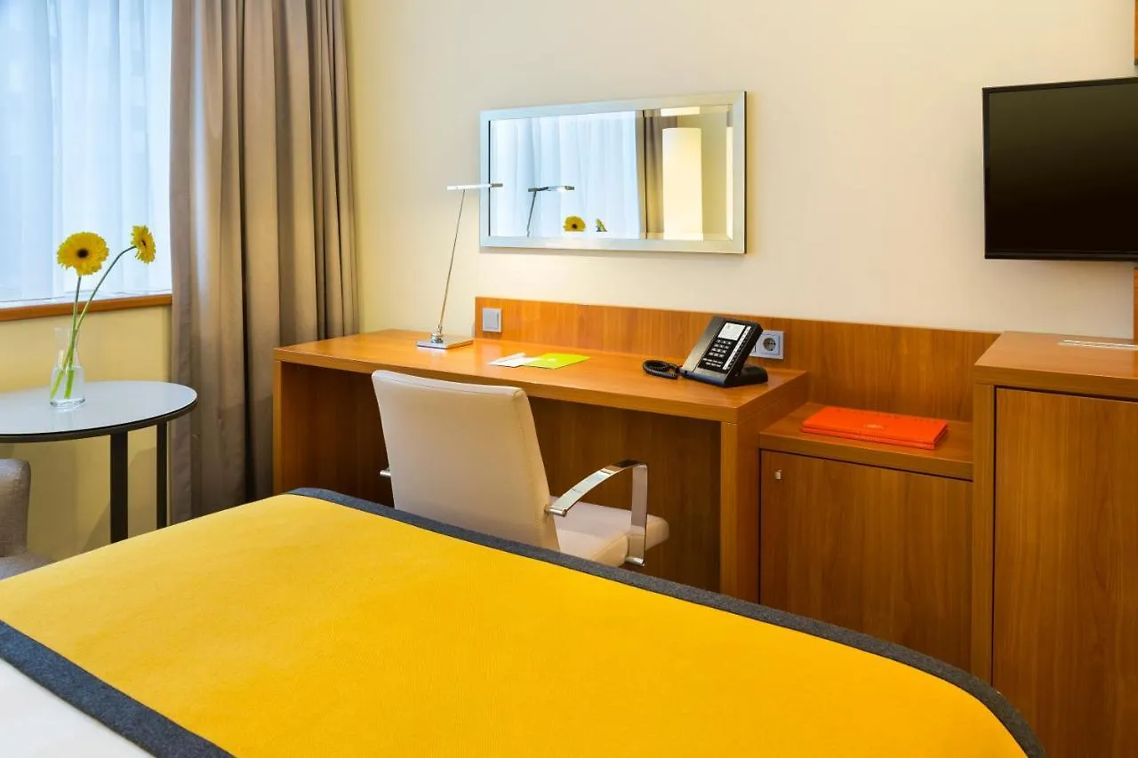 **** Hotel Holiday Inn Amsterdam Nizozemsko